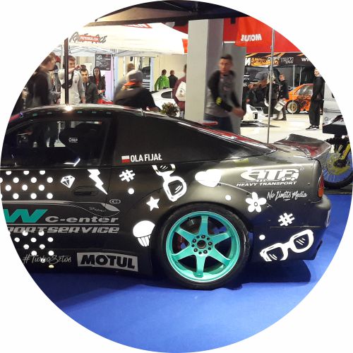 Reklama Reklama na samochodzie